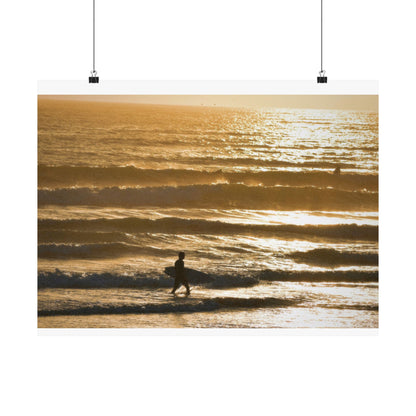 surfin’ in gold (horizontal)