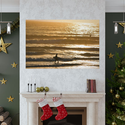 surfin’ in gold (horizontal)