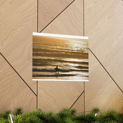 surfin’ in gold (horizontal)