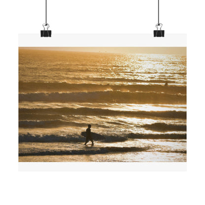 surfin’ in gold (horizontal)